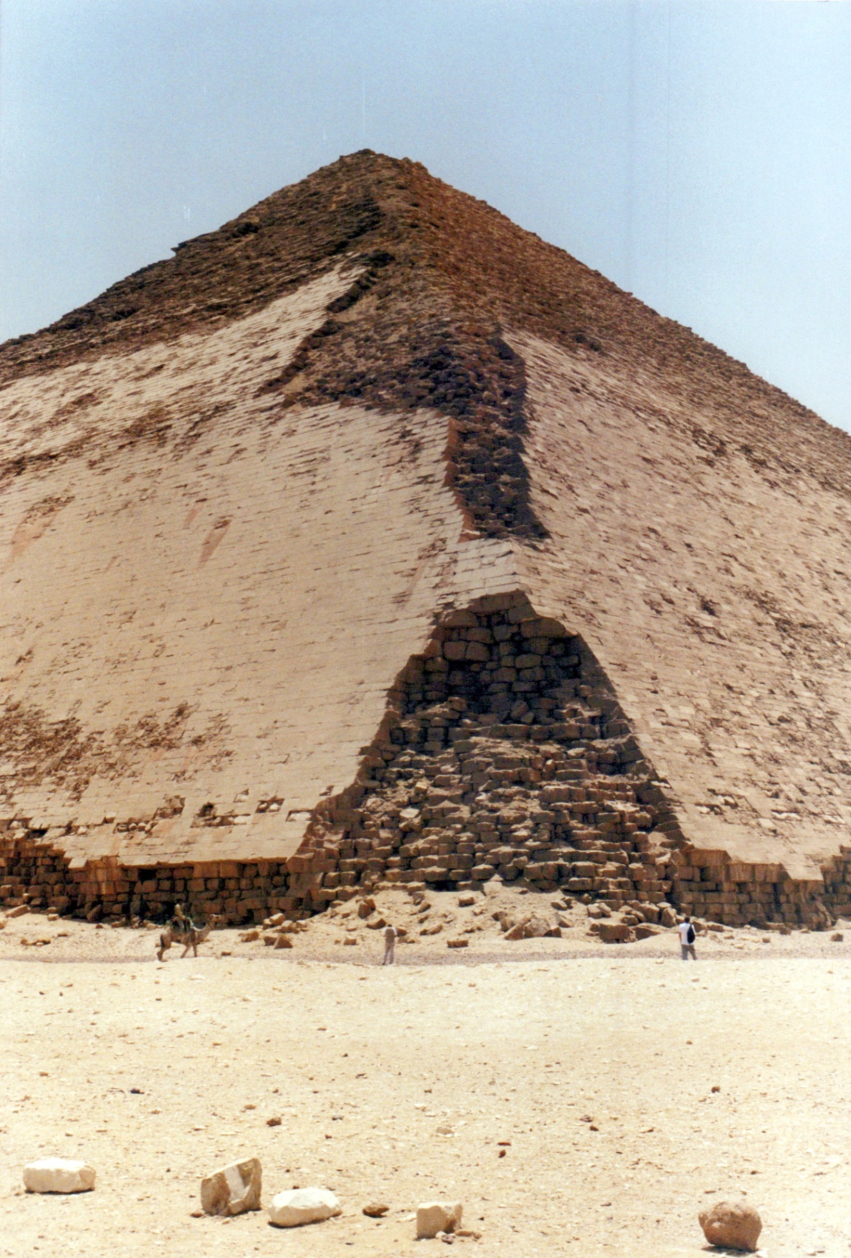 Giza — the Great Pyramid up close